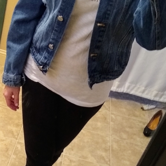 Denim jacket - Picture 3 of 4